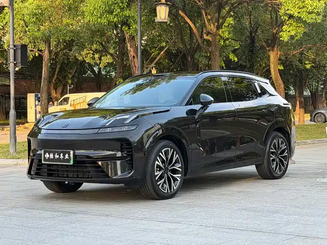 Lynk & Co 08 EM-P 2026 2104 WD Ultra H 7