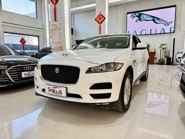 Jaguar F-PACE 2018 2.0 T 4 WD