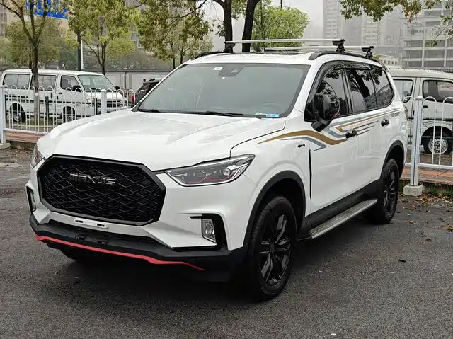 SAIC MAXUS 2021 2.0 T 4 WD 6