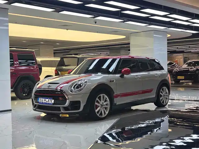 MINI JCW CLUBMAN 2018 2.0 T JOHN COOPER WORKS ALL-