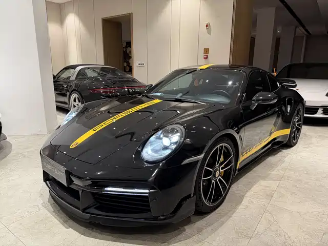Porsche 911 2022 Turbo S 3.7 T