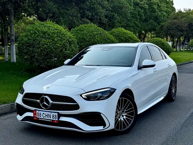 Mercedes-Benz C-Class 2023 C 200 L