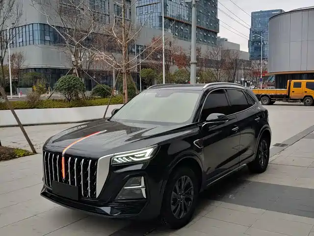 Hongqi HS5 2023 2.0 T Pro