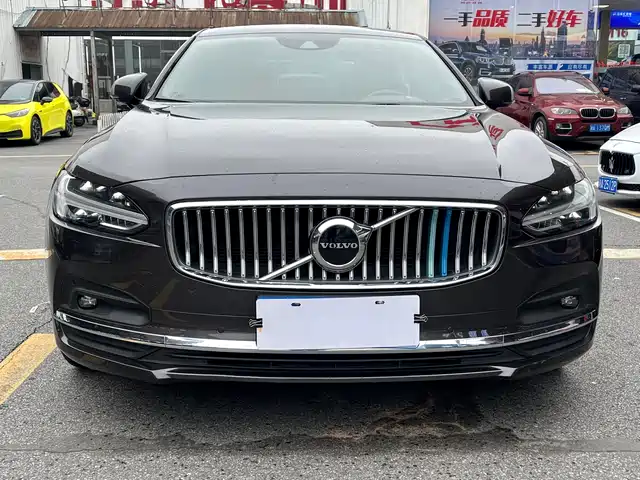 Volvo S90 2021 B 5