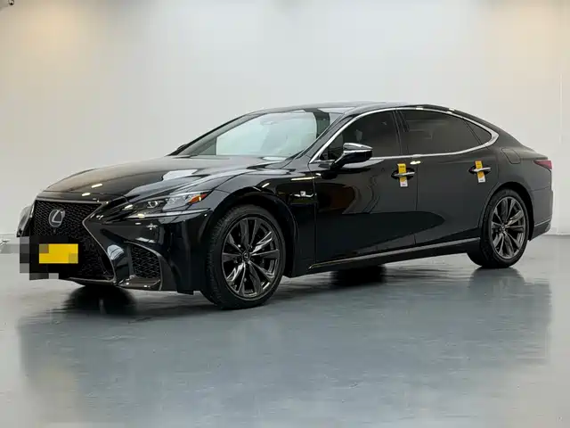 Lexus LS 2018 500h F SPORT V