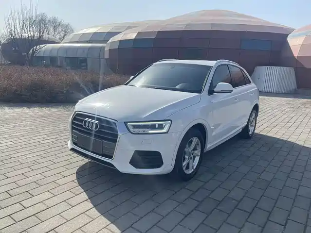 Audi Q3 2018 30 35 TFSI