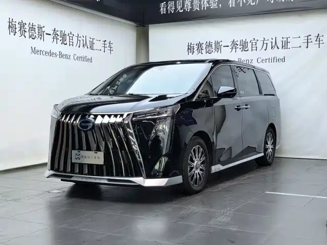 Trumpchi M 8 2026