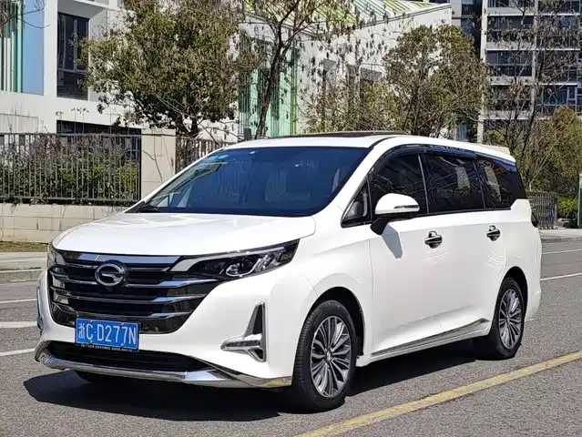 Trumpchi M6 2019 270 T AT ( ) V