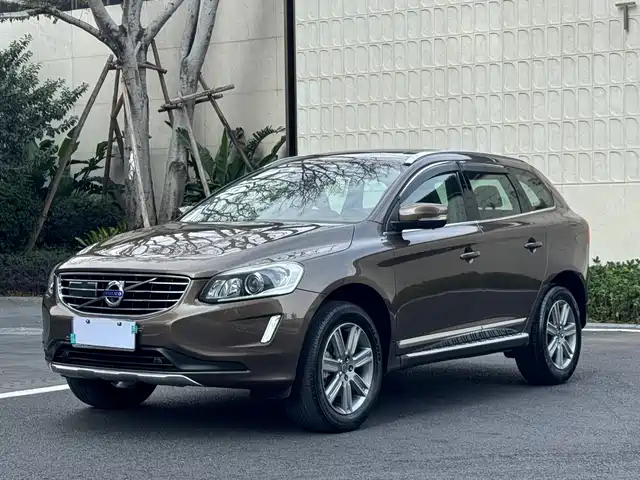 Volvo XC60 2015 T 5 AWD