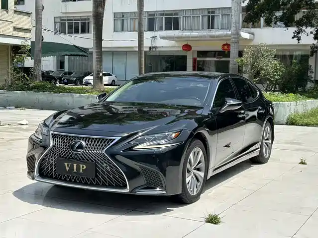 Lexus LS 2020 500h VI