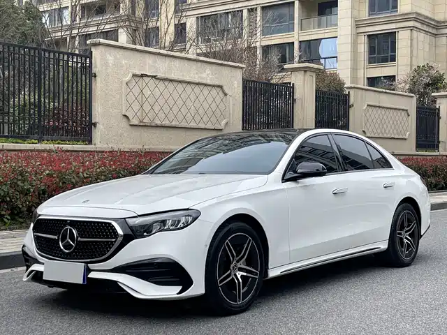 Mercedes-Benz E-Class 2024 E 300