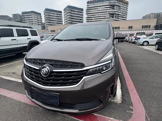 Buick GL 8 2021 652 T Comfort