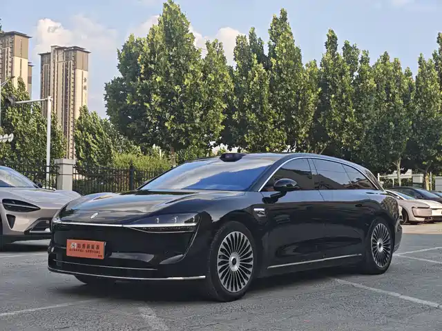 Stelato S 9 T 2025 EREV Max 192 )