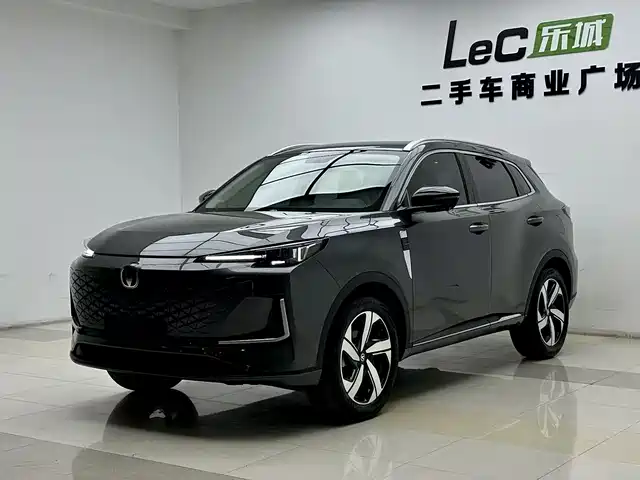 Changan CS55 PLUS 2024 1.5 T DCTPremium
