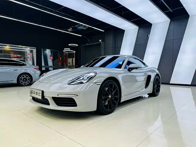 Porsche 718 2016 Cayman 2.0 T