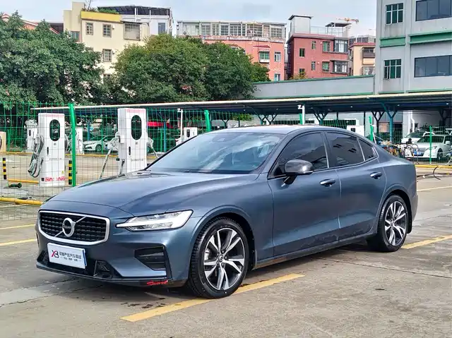Volvo S60 2020 T 4