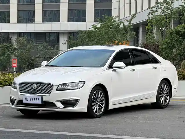 Lincoln MKZ 2019 2.0 T VI