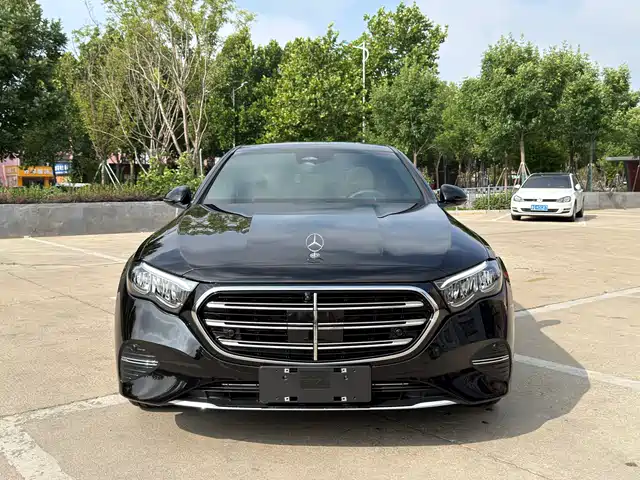 Mercedes-Benz E-Class 2026 E 260 L