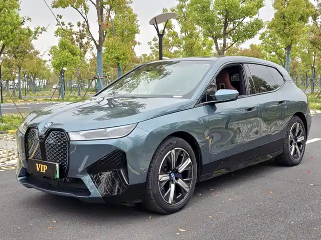 BMW i 2022 x Drive 50