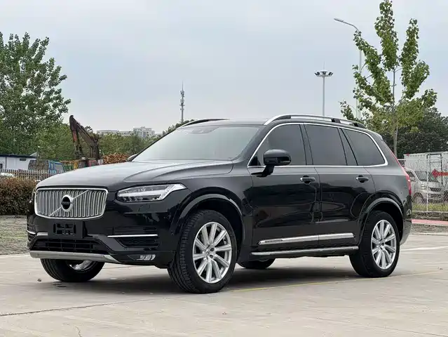 Volvo XC90 2018 T 6 7