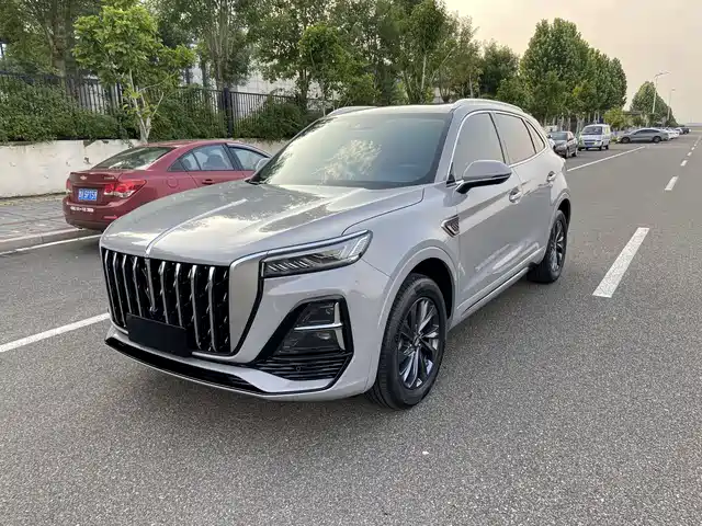 Hongqi HS 5 2023 2.0 T Pro