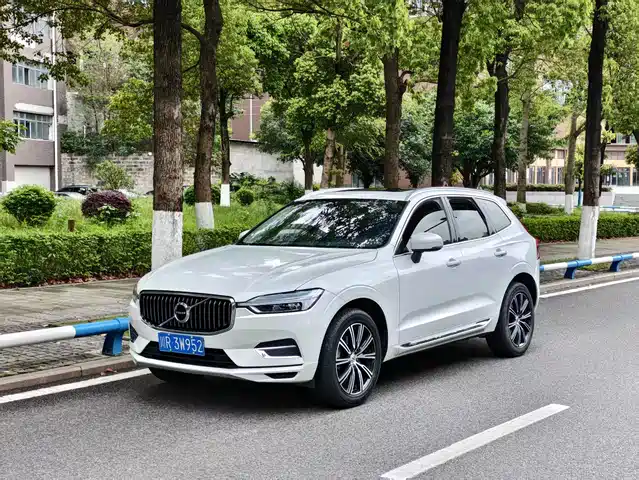 Volvo XC60 2020 T 5 4 WD