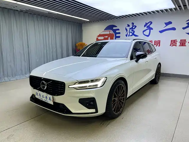 Volvo V 60 2022 B 5