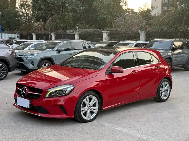 Mercedes-Benz A-Class 2016 A 200