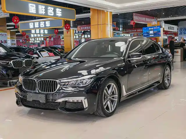 BMW 7-Series 2018 730 Li Leading M