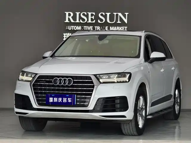 Audi Q7 2016 40 TFSI S line Sport