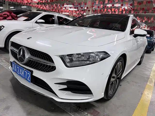 Mercedes-Benz A-Class 2020 A 180 L
