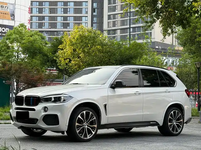 BMW X 5 2017 x Drive 28i
