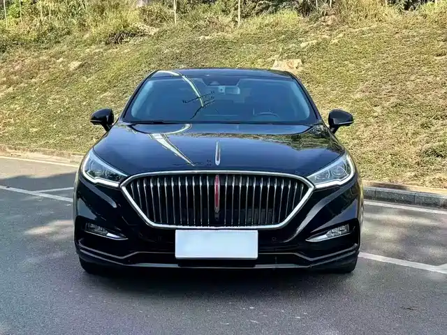 Hongqi H5 2022 1.8 T AT