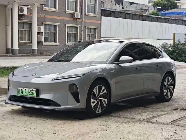 NIO ET 5 2022 75k Wh
