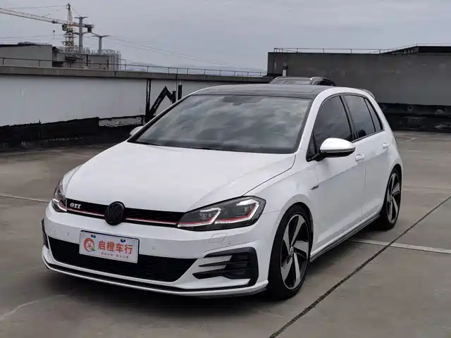Volkswagen GTI 2019 2.0 TSI GTI V