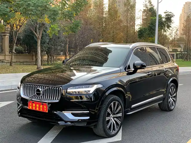 Volvo XC90 2022 B 5 5