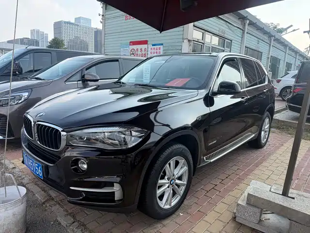 BMW X 5 2017 x Drive 35i Leading