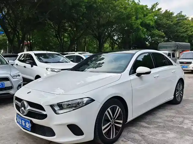Mercedes-Benz A-Class 2022 A 180 L