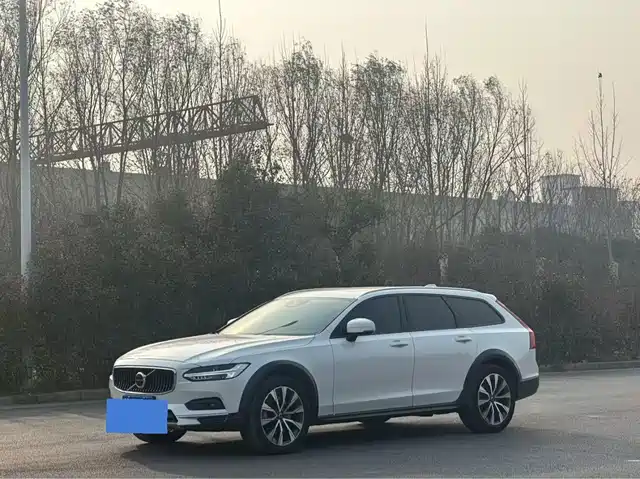 Volvo V90 2021 Cross Country B 5 AWD
