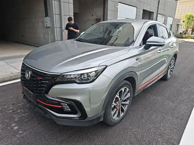 Changan CS85 COUPE 2021 1.5 T DCTLuxury