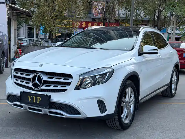Mercedes-Benz GLA 2018 GLA 200