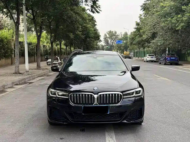 BMW 5-Series 2022 525 Li M