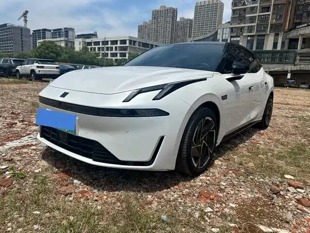 Lynk & Co 07 EM-P 2024 EM-P 126 Pro