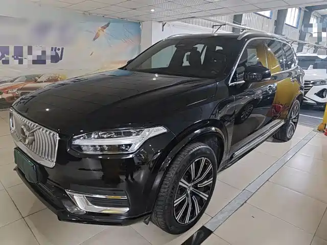 Volvo XC90 2023 B 5 5
