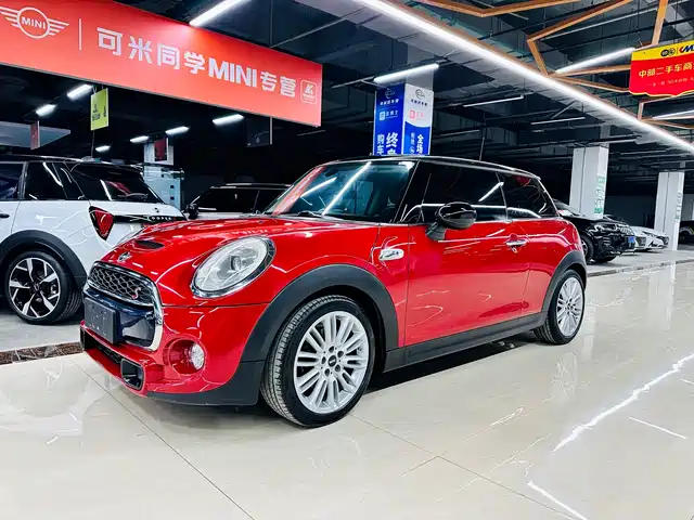 MINI Hatch