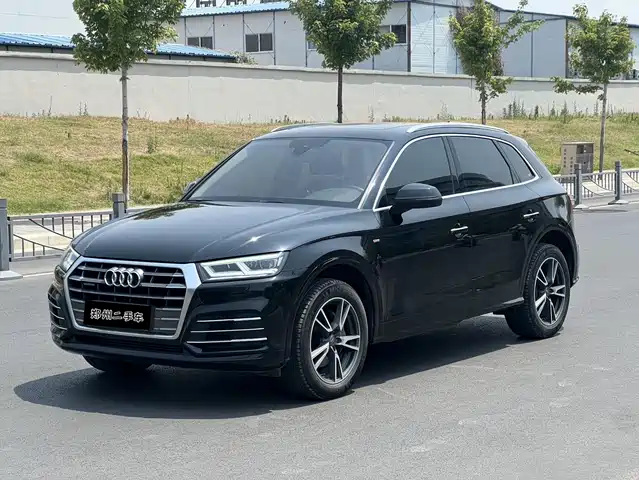 Audi Q 5 L 2018 40 TFSI V