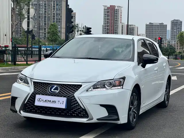 Lexus CT 2020 CT 200h