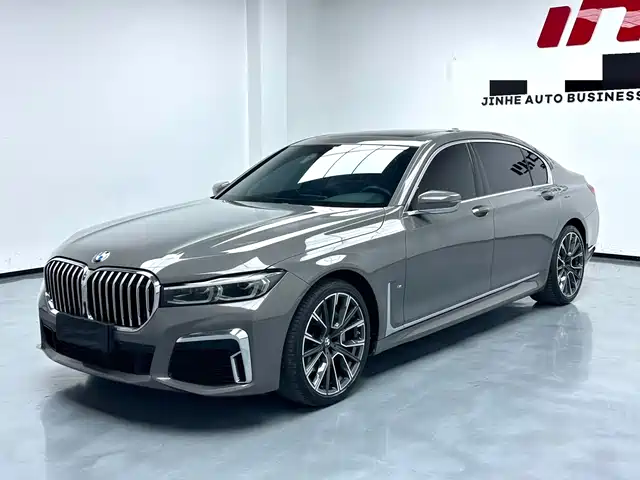 BMW 7-Series 2019 740 Li Leading M
