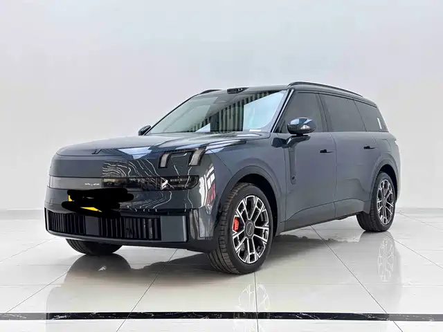 Lynk & Co 900 2025 2.0 T Ultra 6
