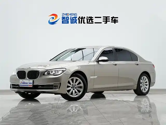 BMW 7-Series 2013 740 Li Luxury